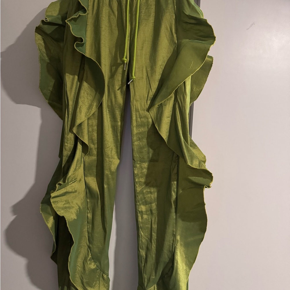 AKIRA Green Wide Leg Ruffled Pants